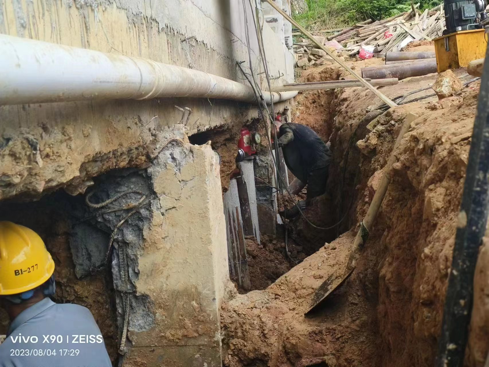 蒋湖农场地基下沉导致房子倾斜怎么办